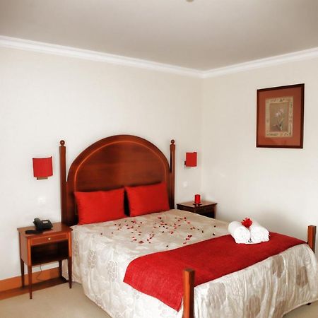 Hotel Segredos De Vale Manso Martinchel المظهر الخارجي الصورة