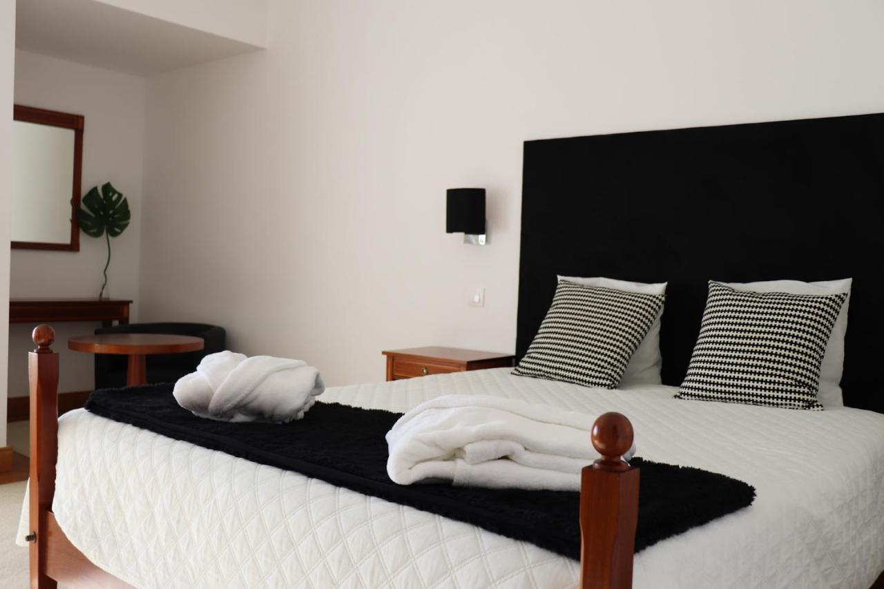 Hotel Segredos De Vale Manso Martinchel المظهر الخارجي الصورة