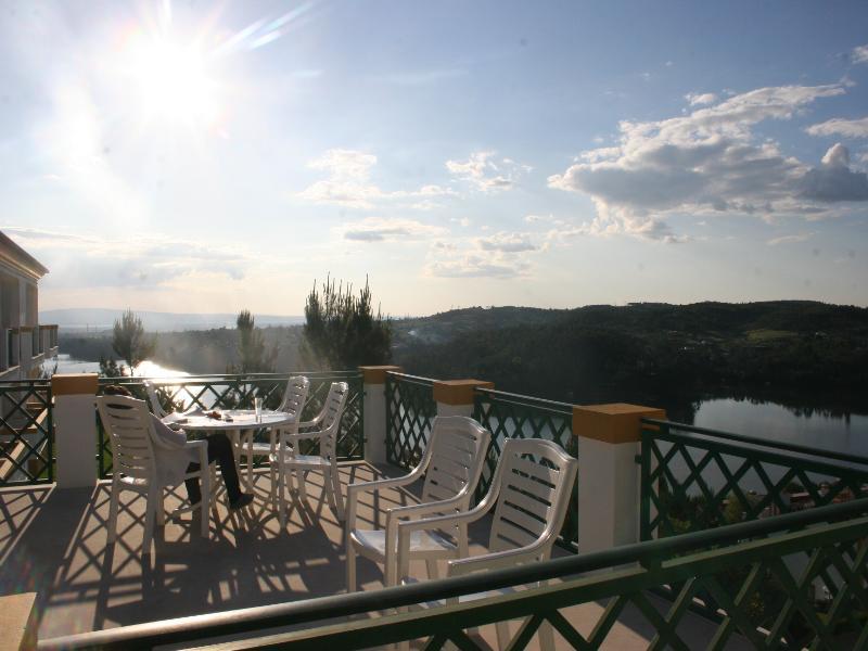 Hotel Segredos De Vale Manso Martinchel المظهر الخارجي الصورة
