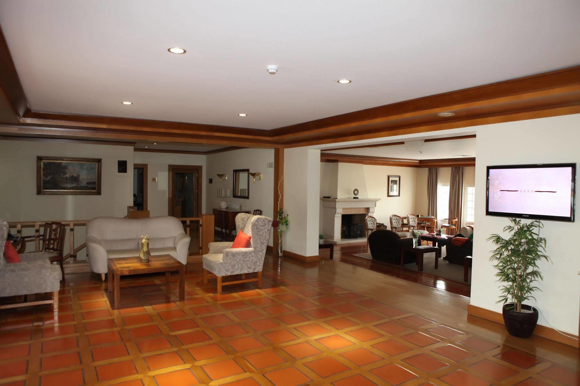 Hotel Segredos De Vale Manso Martinchel المظهر الخارجي الصورة